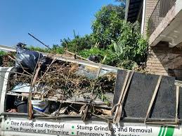 Best Garage Cleanout  in Walkersville, MD